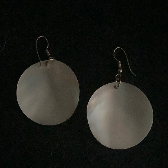 Genuine Mother of Pearl Earrings - Picture 3 of 3